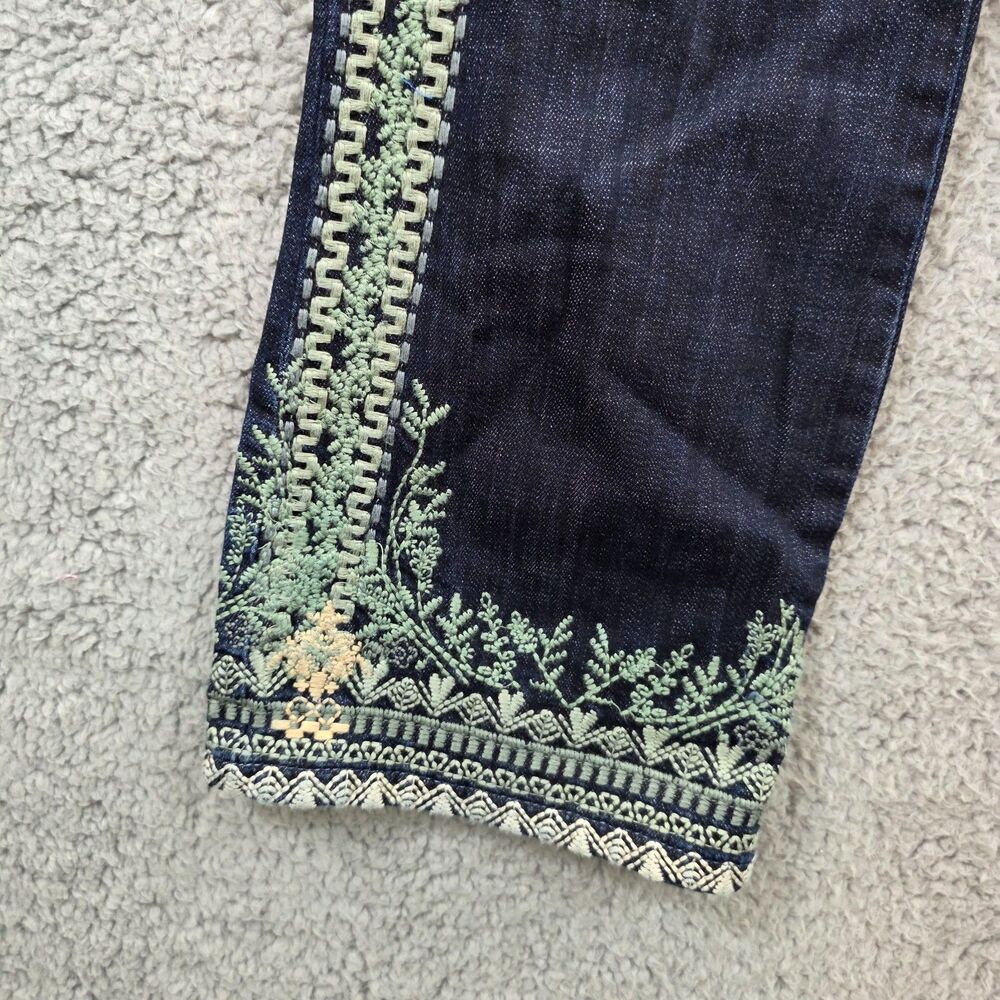 Laurie Felt Classic Boot Cut Classic Denim Floral Embroidered Jeans Size 0 - Picture 4 of 16